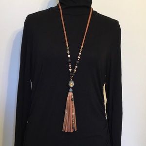 Beautiful Ole Brand Lariat Necklace & Earring Set